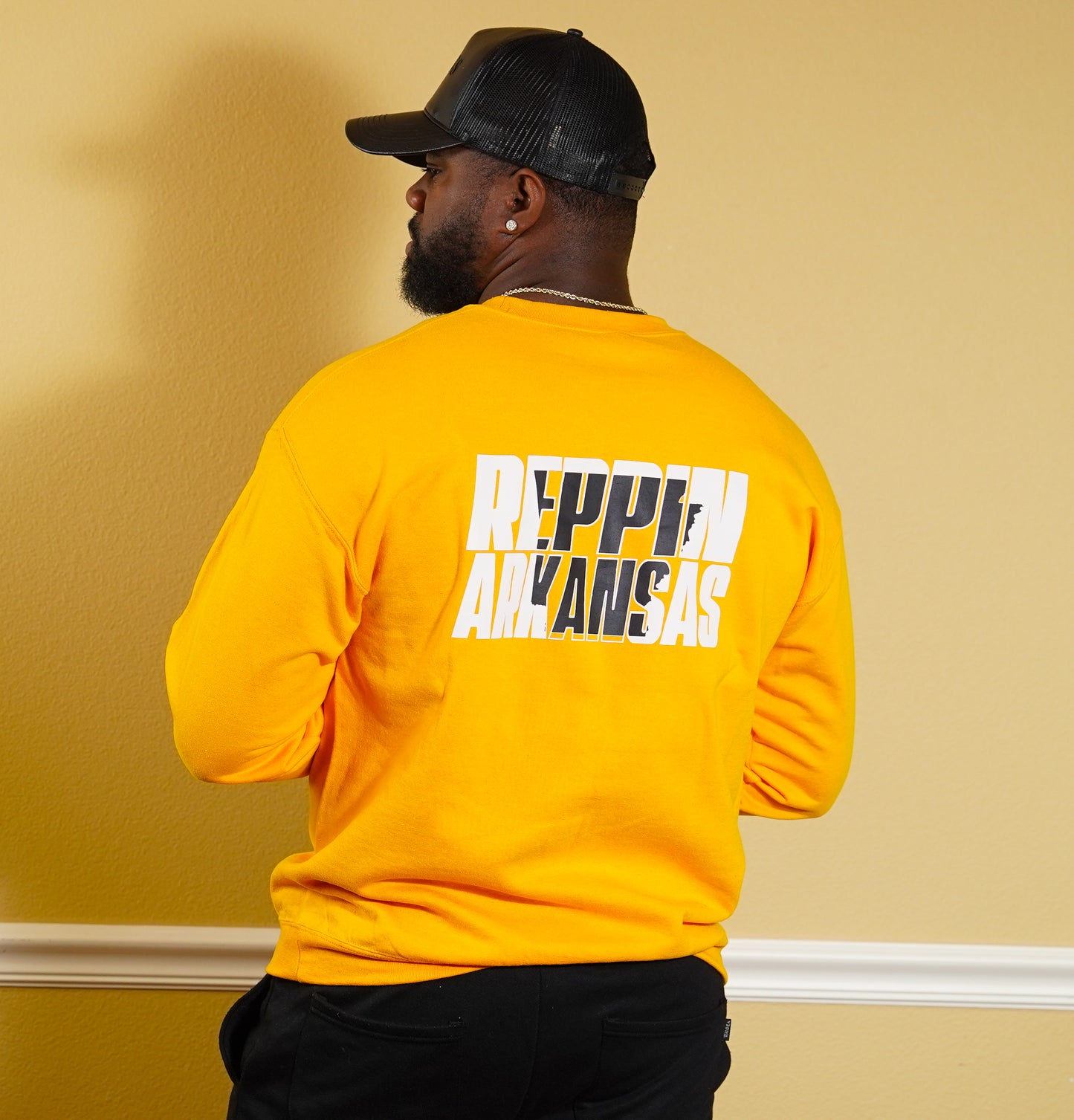 HONEY GOLDEN REPPIN ARKANSAS CREWNECK SWEATSHIRT